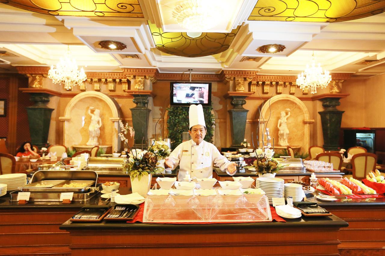 Gajahmada Graha Hotel Malang Ngoại thất bức ảnh
