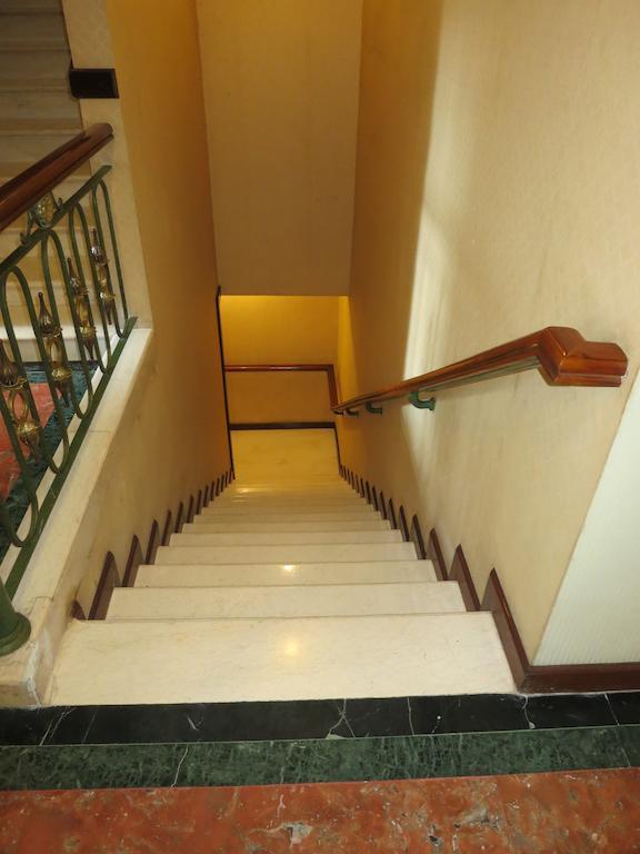 Gajahmada Graha Hotel Malang Ngoại thất bức ảnh